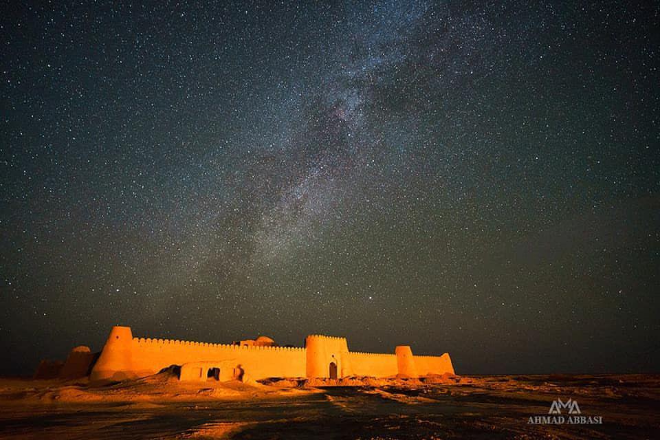 تایم لپس_ آسمان شب قلعه رستم کاری از احمد عباسی