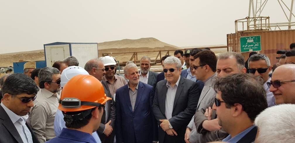 دکتر دهمرده:حفاری چاه های عمیق سرآغازی برای پایان بخشیدن به مشکلات ناشی از خشکسالی و بی‌آبی در انبار غله ایران است