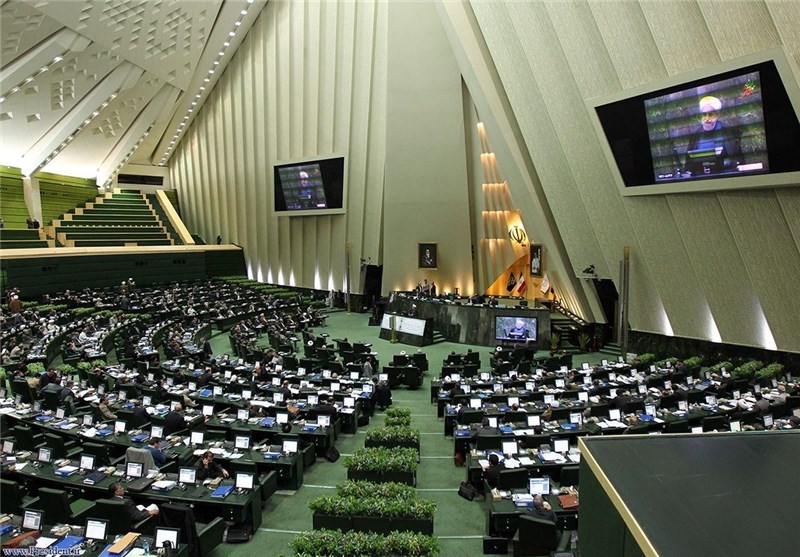نمایندگان مجلس از پاسخ های دکتر ظریف به سوال دکتر کیخا نماینده سیستان قانع شدند