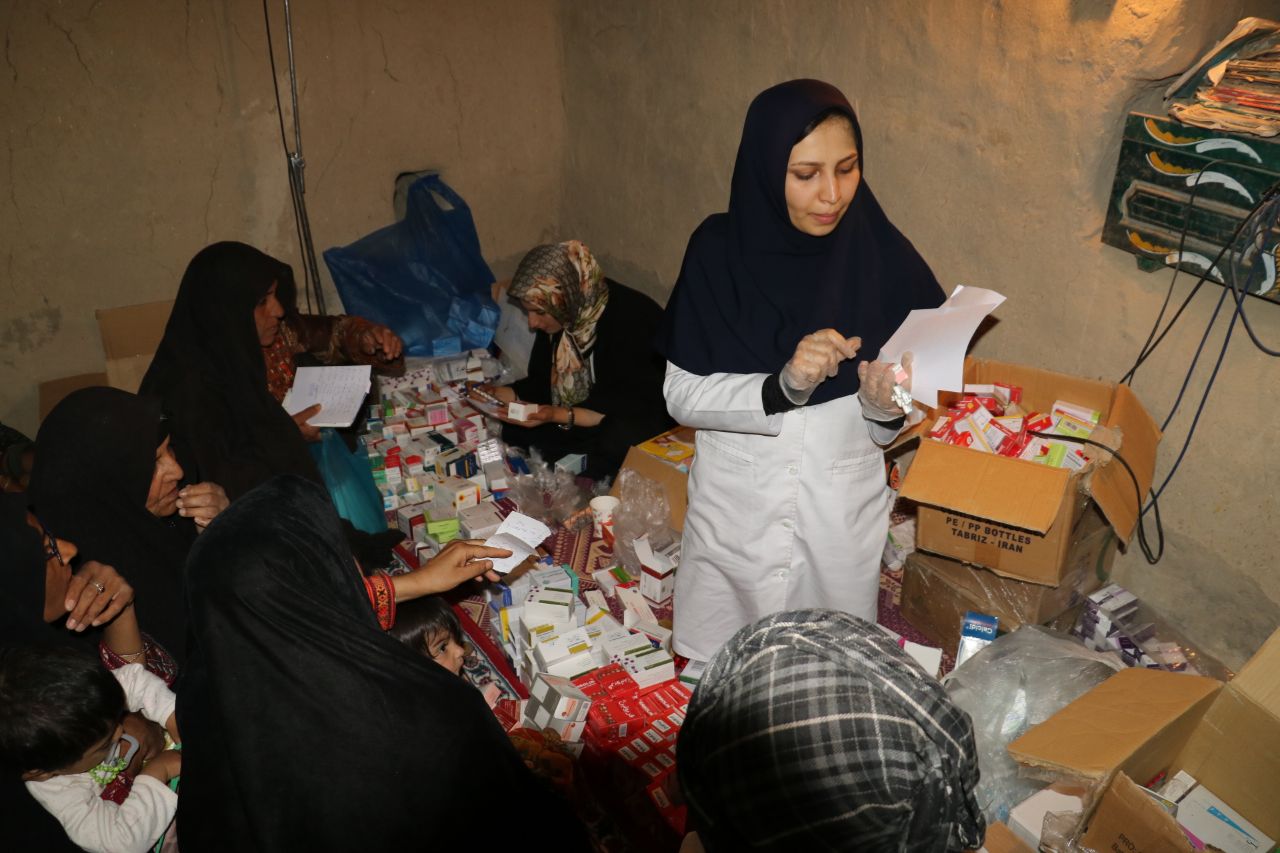 پزشکان جهادی وارد سیستان شدند