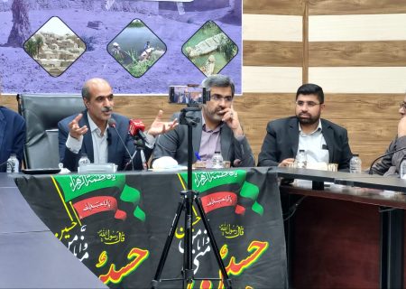 آیین نکوداشت روز خبرنگار در فرمانداری شهرستان هیرمند برگزار شد